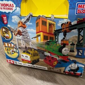 Mega Bloks Thomas & Friends Dieselworks Adventure Set